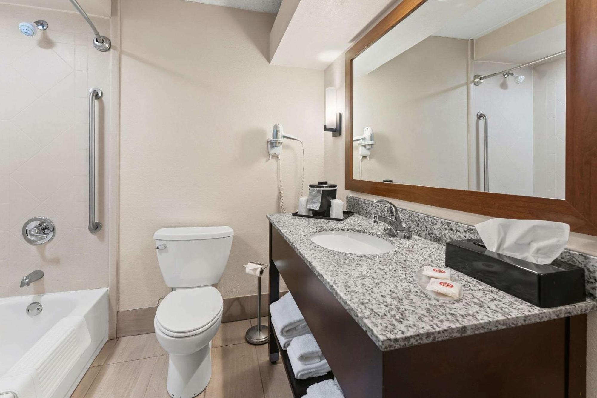 Comfort Inn Lehigh Valley West Fogelsville Ngoại thất bức ảnh